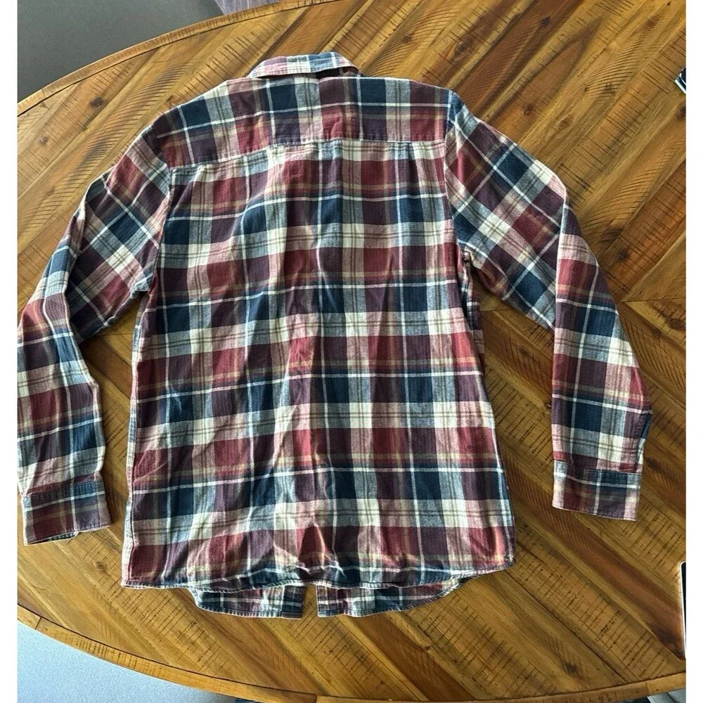 Surf Flannel bundle - RVCA, Quiksilver Volcom - Picture 7 of 10